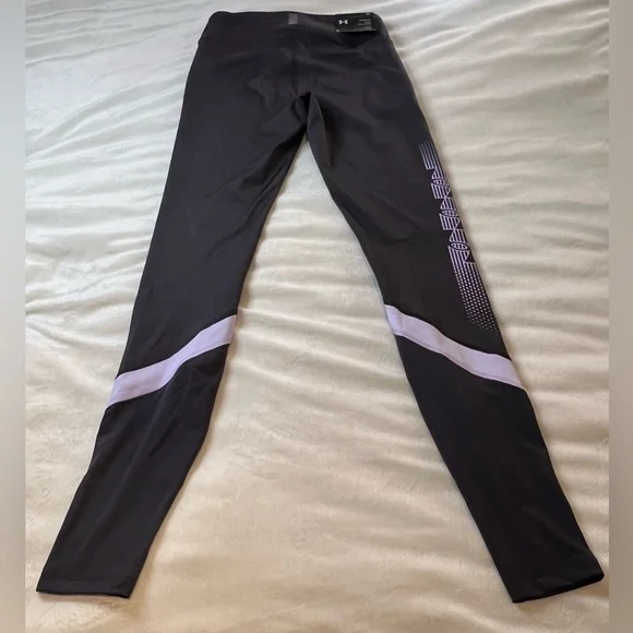NWT Womens Black and Purple Compression Under Armour Athletic Legging Size S - Picture 3 of 10